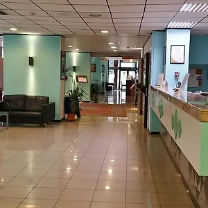 מלון Rmh Raffaello, מודנה